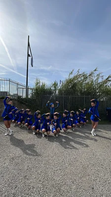 Gruppo Senior - Posa Pre-gara — Majorettes Onda Azzurra, Jesolo