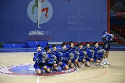 Junior Classic - Movimento elegante — Majorettes Onda Azzurra, Jesolo