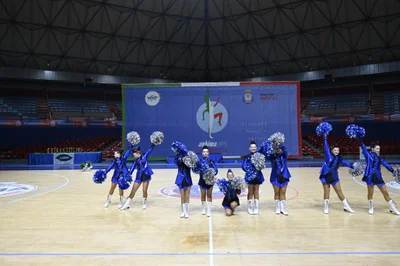 Junior Classic - Coreografia Pom — Majorettes Onda Azzurra, Jesolo