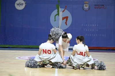 Trio Pom - Coreografia della Pace — Majorettes Onda Azzurra, Jesolo