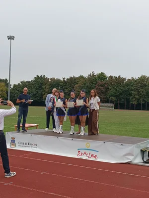 Medaglia d'Argento Nazionale - Trio Pom Senior — Majorettes Onda Azzurra, Jesolo