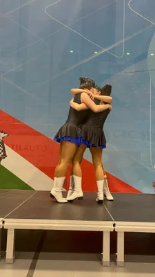 Trio Pom - Abbraccio da Medaglia d'Argento — Majorettes Onda Azzurra, Jesolo
