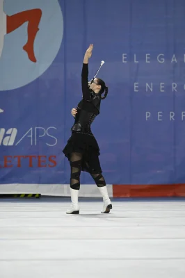 Esibizione Solo Twirling in Completo Nero - Campionato Majorettes Anbima — Majorettes Onda Azzurra, Jesolo
