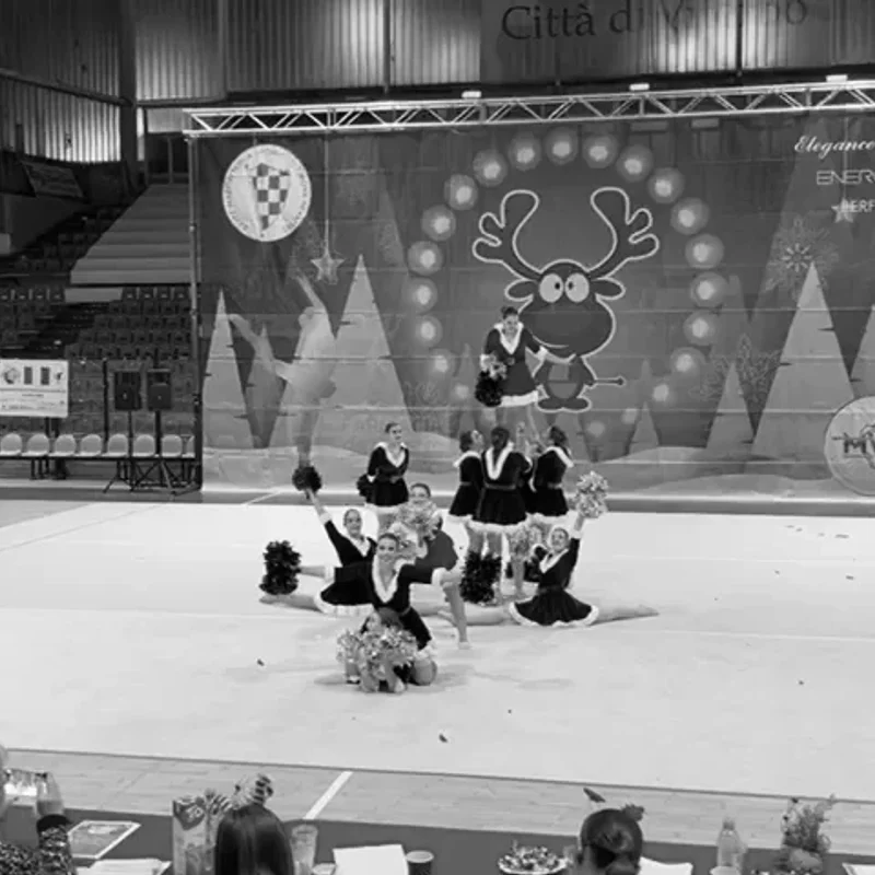 L'Abbraccio con il Tecnico — Majorettes Onda Azzurra, Jesolo