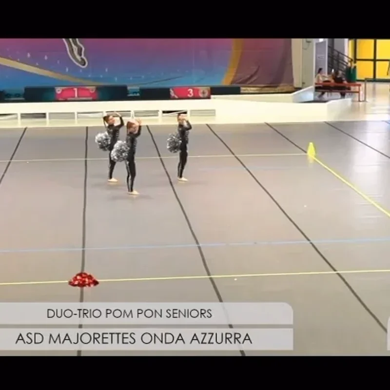 Trio Pom Pon - Tema El Dia de los Muertos — Majorettes Onda Azzurra, Jesolo